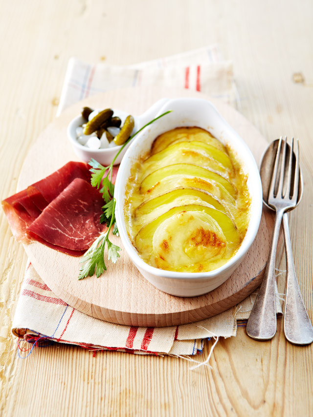 Tartiflette (sformato di patate) con Vacherin Fribourgeois DOP e carne secca dei Grigioni